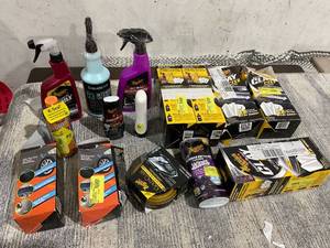 lot 118 image: LOT OF Meguiars Car Detailing Products
