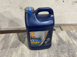 lot 153 image: Shell Rotella T6 15W-40 Diesel Engine Oil, 2.5 Gallon