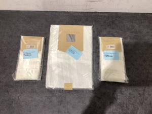 lot 551 image: LOT OF Newbridge Beige Elegance Dining Tableware Setting