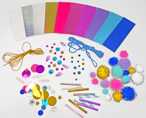 lot 170 image: LOT OF 4 Smarts & Crafts Fairy Tale Craft Kit, 200 Pieces, for Children 6 years and up