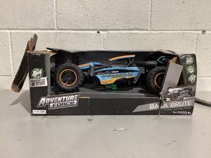 lot 475 image: Adventure Force (18) Baja Brute Battery Remote Control Ice Blue Buggy, 60821U Child