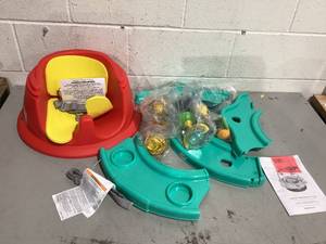 lot 476 image: Bright Starts SuperSeat 3-in-1 Seat, Playful Paradise, Unisex, Infant