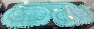 lot 559 image: LOT OF Home Weavers Hampton Crochet Absorbent Cotton Reversible Machine Washable Bath Rugs, Aqua, Turquise