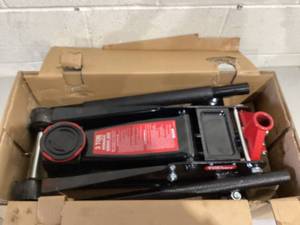 lot 498 image: Hyper Tough 3-Ton Dual Piston Hydraulic Garage Jack