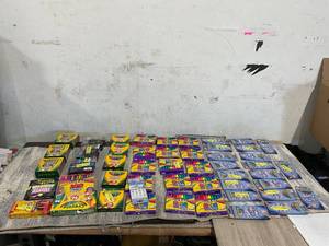 lot 845 image: LOT OF Coloring Supplies