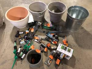 Lot of Assorted Outdoor Lawn Care Items Various Models and Conditions    Customer Returns See Pictures