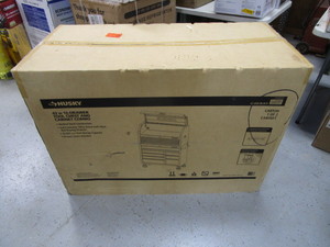 lot 1 image: Huskey Rolling Tool Chest 18x42x30