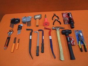 lot 29 image: Misc. Tools