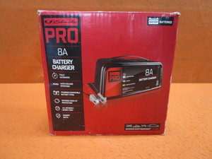 lot 54 image: 6v12v Battery Charger