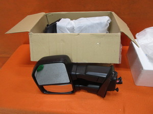 lot 59 image: Ford F150 Towing Mirrors 2015-2020