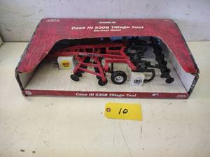 Ertl Case IH 530B Tillage Tool, Die...