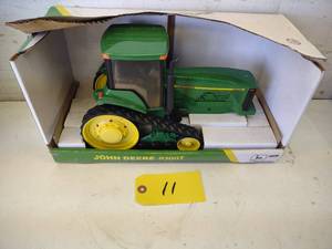 Ertl John Deere 8300 Tractor, Die ...