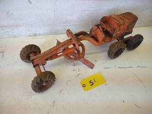Model Toys Adams Motor Grader...