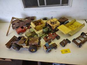 Assorted Tonka Toys & Parts...