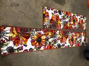 Set of World Rug Gallery Modern Bright Flowers Non-Slip Runner Rug Customer Returns See Pictures