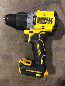 DEWALT 20V Compact Cordless 12 in. Hammer Drill (Tool Only)  Customer Returns See Pictures