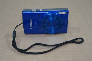 lot 22 image: Canon PowerShot Digital Camera