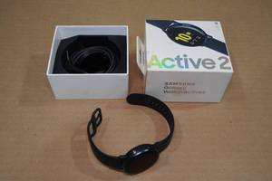 lot 43 image: Samsung Galaxy Watch Active 2 Smart Watch