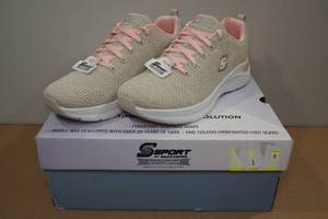 lot 67 image: Skechers Sport Womens Kamryn Shoes -Size 11