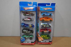 lot 97 image: 2 5-Pack Hot Wheels Die Cast Cars -Attack Pack, Graffiti Rides
