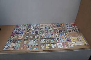 lot 124 image: Baseball Cards - 1960s-1990s