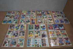 lot 125 image: Basebal Cards - Mostly 1980s
