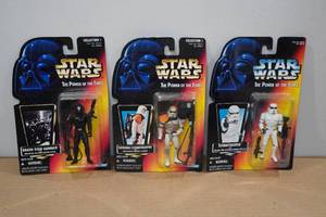 lot 219 image: 3 Star Wars Action Figures -Death Star Gunner, Tatooine Stormtrooper, Stormtrooper