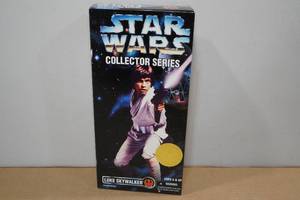 lot 225 image: Star Wars Collector Series Action Figure -Luke Skywalker