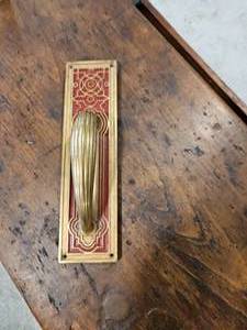 lot 67 image: Vintage Art Deco Brass Door Handle