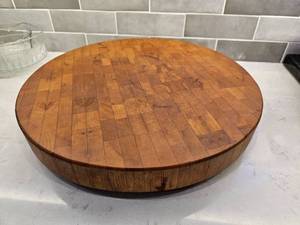 lot 92 image: Three-Inch Thick Circular Cutting Board