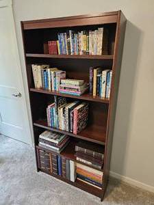 lot 66 image: Mahogany Tone Contemporary Bookcase