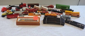 lot 153 image: Tyco Model Train Collection - (22)