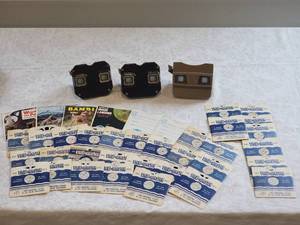 lot 152 image: Vintage Viewmaster Lens Set with Original Mid-Century Slide Collection