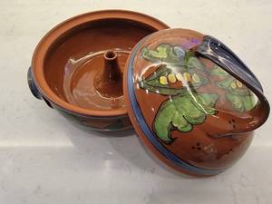 lot 51 image: Sweet Artist Signed Clay Vented Casserole Dish