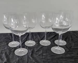 lot 59 image: Cheers Set of 6 Large Wine Glasses