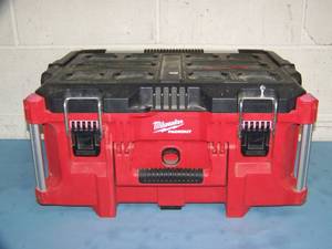 lot 59 image: Milwaukee Tool PACKOUT Large Tool Box Modular Storage Organizer