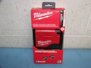 lot 24 image: Milwaukee Tool REDLITHIUM USB Bluetooth Jobsite  Job Site Ear Buds - New in Box
