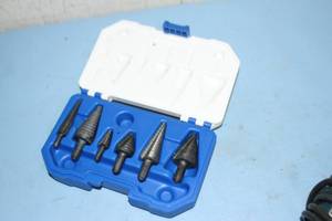 lot 79 image: Lenox 30927 6-Piece VARI-Bit Step Drill Kit  Set
