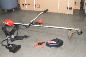 lot 46 image: Milwaukee M18 Fuel Brush Cutter