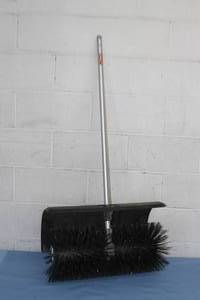 lot 49 image: Milwaukee Bristle Brush Attachment (45-16-2741)