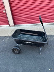 lot 39 image: Gorrila Yard Wagon With Dump Box - Unused - Missing 2 Wheels