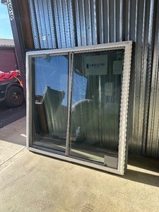 lot 3 image: Unused Vanguard V4000 60 x 60 Horizontal Slider Window with Screen