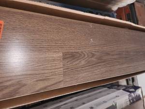 lot 32 image: 9 boxes kellum valley oak laminate flooring