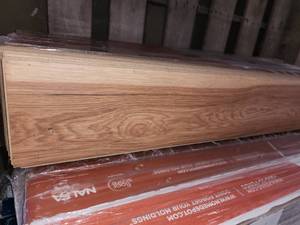 lot 46 image: 5 boxes pergo outlast arden blonde hickory laminate flooring