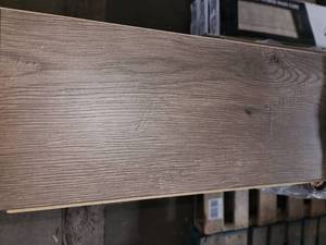 lot 54 image: 10 boxes hillsburn oak waterproof laminate flooring