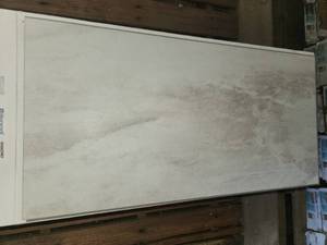 lot 81 image: 5 boxes Lifeproof ivory lane quartzite 22mil vinyl tile