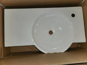 lot 110 image: 29x18 wall mount vanity sink