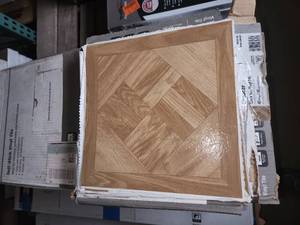 lot 3 image: 900sqft chaucer peel and stick Vinyl tile