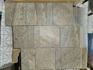lot 182 image: Slate design mosiac tile