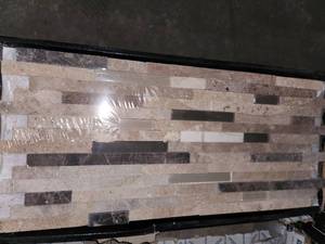 lot 183 image: Ashlar rock interlocking natural stone mosiac tile
